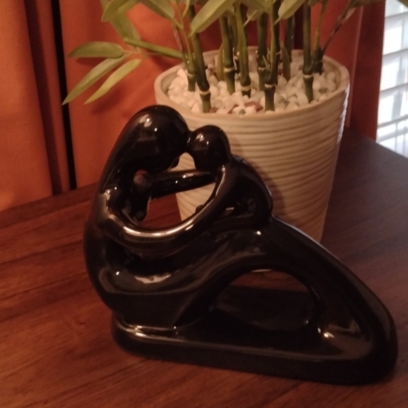 Timeless Mother & Child Love - Picture 14 of 14